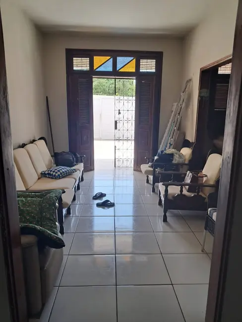 Foto 2 de Casa com 4 quartos para alugar, 400m2 em Jardim Renascença, Sao Luis - MA