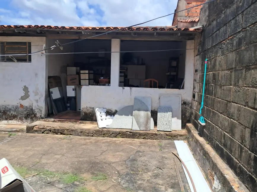 Foto 3 de Casa com 4 quartos para alugar, 400m2 em Jardim Renascença, Sao Luis - MA