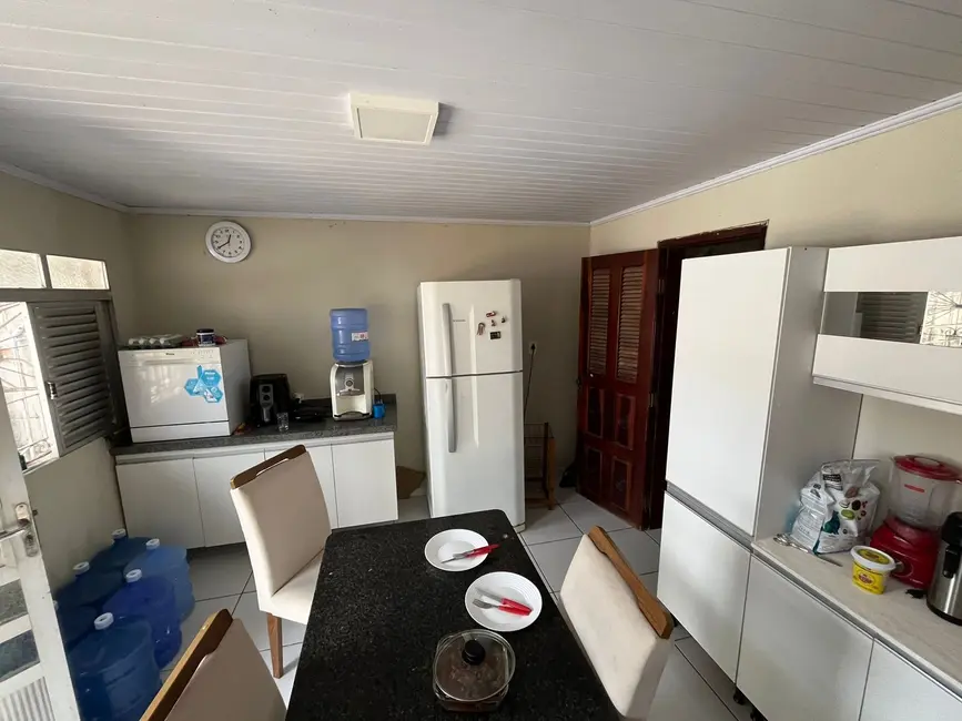 Foto 7 de Casa com 4 quartos para alugar, 400m2 em Jardim Renascença, Sao Luis - MA