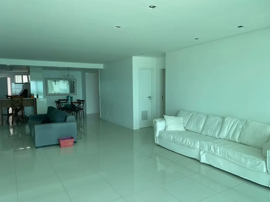 Foto 5 de Apartamento com 3 quartos para alugar, 194m2 em Sao Luis - MA