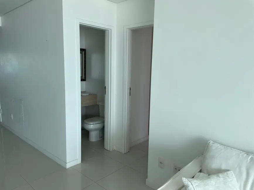 Foto 3 de Apartamento com 3 quartos para alugar, 194m2 em Sao Luis - MA
