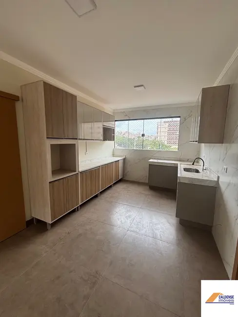 Foto 2 de Apartamento com 3 quartos à venda, 88m2 em Pocos De Caldas - MG