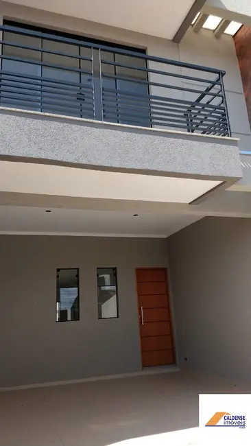 Casa com 3 quartos à venda, 90m2 em Jardim das Acácias, Pocos De Caldas - MG - imagem 8 Foto 8 de Casa com 3 quartos à venda, 90m2 em Jardim das Acácias, Pocos De Caldas - MG