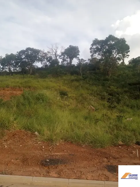 Foto 1 de Terreno / Lote à venda, 300m2 em Jardim Bandeirantes, Pocos De Caldas - MG