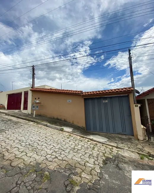 Foto 1 de Casa com 4 quartos à venda, 240m2 em Estância São José, Pocos De Caldas - MG