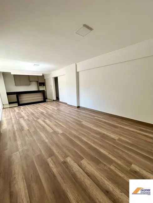 Apartamento com 3 quartos à venda, 144m2 em Centro, Pocos De Caldas - MG - imagem 8 Foto 8 de Apartamento com 3 quartos à venda, 144m2 em Centro, Pocos De Caldas - MG