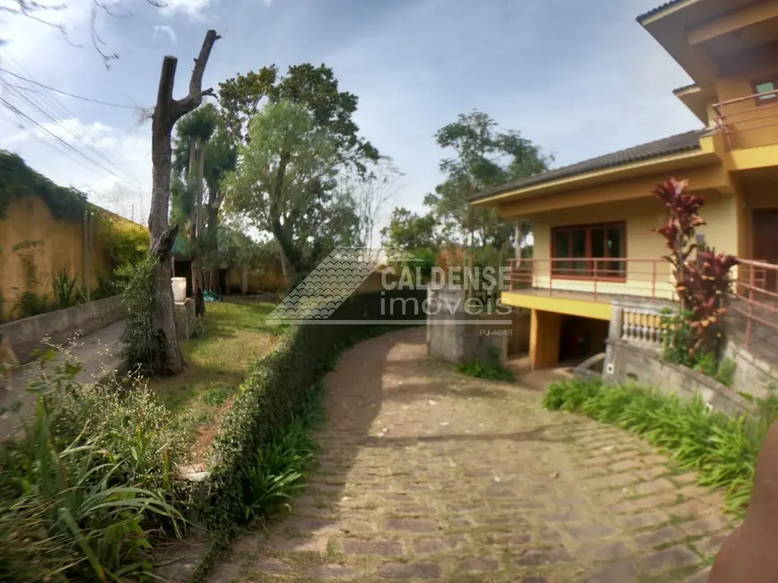 Foto 4 de Chácara com 4 quartos à venda, 710m2 em Chácaras Poços de Caldas, Pocos De Caldas - MG