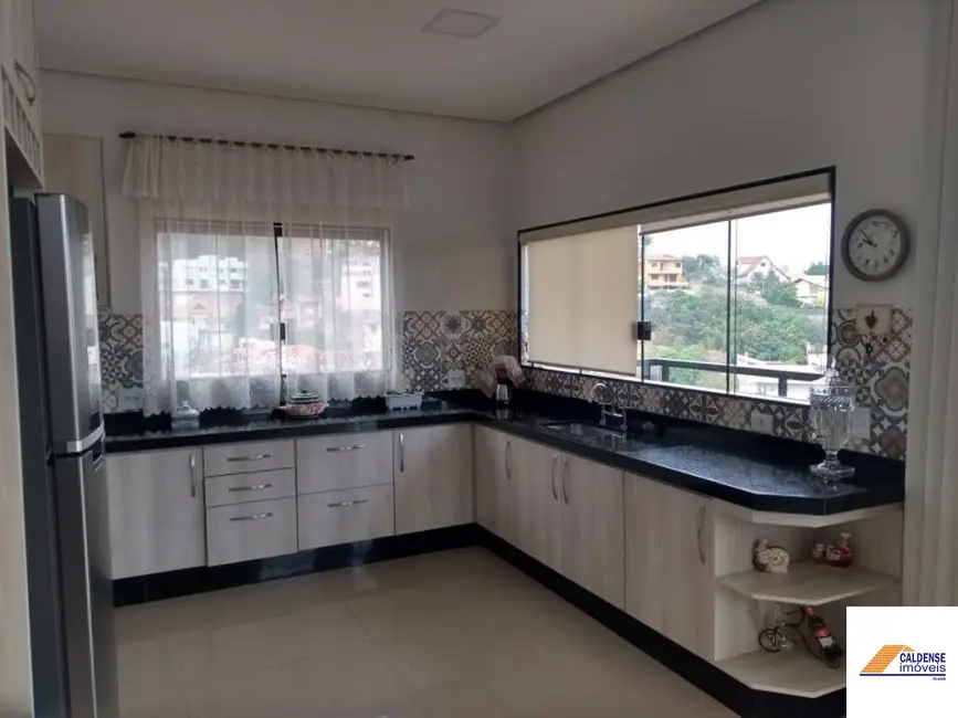 Foto 9 de Casa com 5 quartos à venda, 350m2 em Parque Vivaldi Leite Ribeiro, Pocos De Caldas - MG