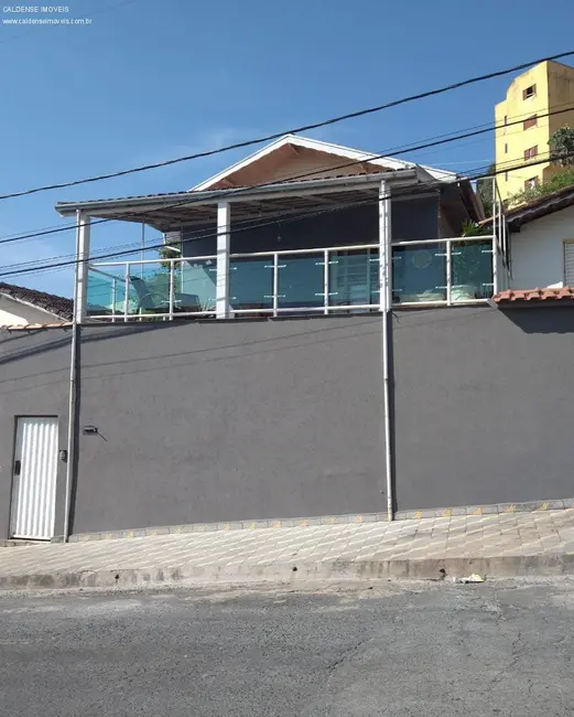 Foto 1 de Casa com 4 quartos à venda, 230m2 em Parque Vivaldi Leite Ribeiro, Pocos De Caldas - MG