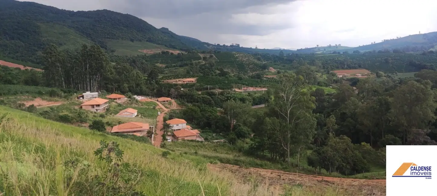 Foto 2 de Terreno / Lote à venda, 1500m2 em Área Rural de Poços de Caldas, Pocos De Caldas - MG