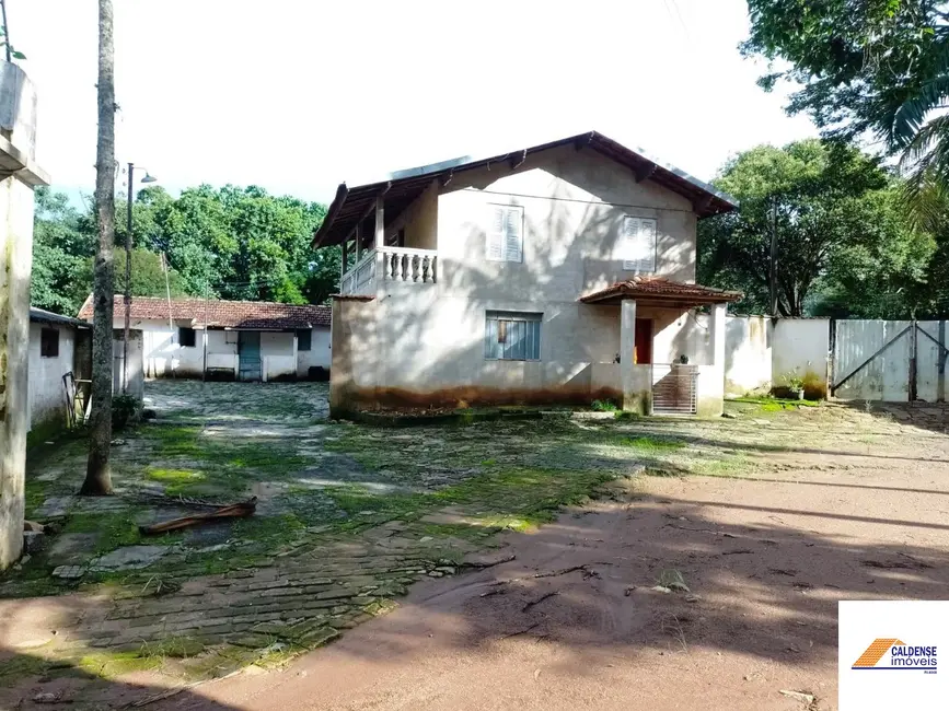 Sítio / Rancho com 2 quartos à venda em Área Rural de Poços de Caldas, Pocos De Caldas - MG - imagem 3 Foto 3 de Sítio / Rancho com 2 quartos à venda em Área Rural de Poços de Caldas, Pocos De Caldas - MG