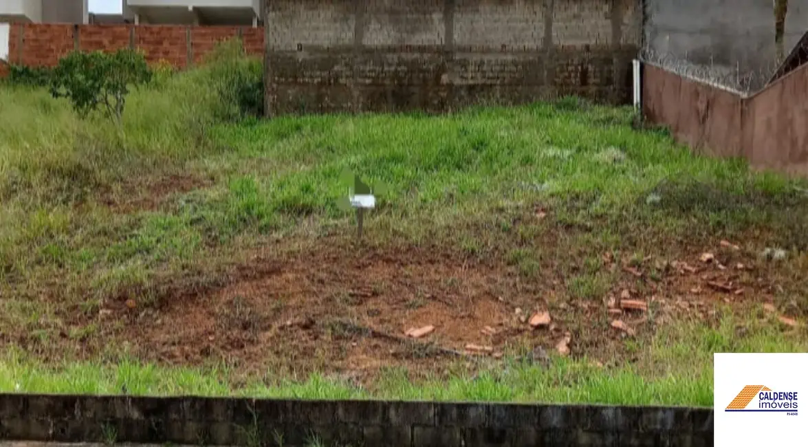 Foto 1 de Terreno / Lote à venda, 300m2 em Residencial Morumbí, Pocos De Caldas - MG