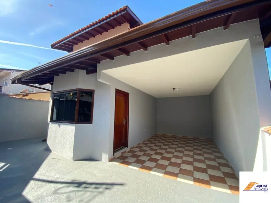 Foto 1 de Casa com 4 quartos à venda, 227m2 em Jardim Ipê, Pocos De Caldas - MG