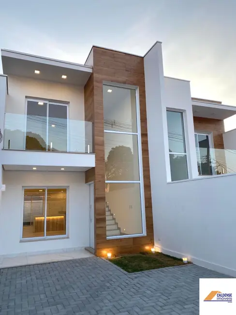 Foto 1 de Casa com 3 quartos à venda, 133m2 em Jardim das Acácias, Pocos De Caldas - MG