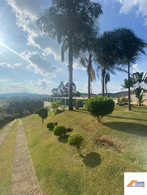 Foto 6 de Chácara com 3 quartos à venda, 183m2 em Morada dos Pássaros, Pocos De Caldas - MG