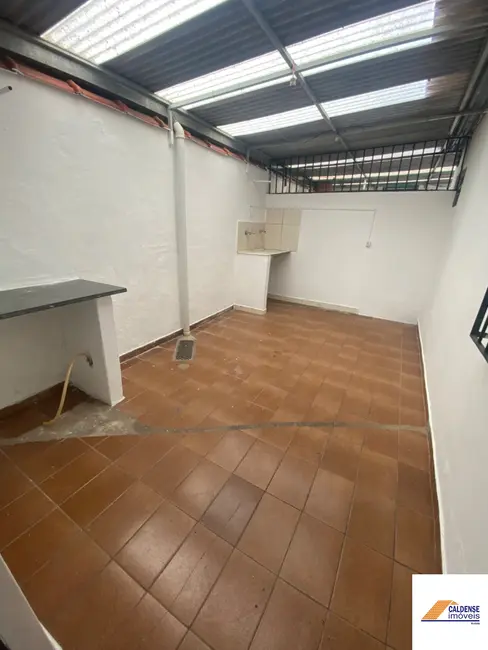 Casa com 3 quartos à venda, 203m2 em Conjunto Habitacional Pedro Afonso Junqueira, Pocos De Caldas - MG - imagem 4 Foto 4 de Casa com 3 quartos à venda, 203m2 em Conjunto Habitacional Pedro Afonso Junqueira, Pocos De Caldas - MG