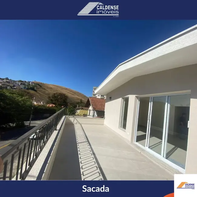 Casa com 3 quartos à venda, 141m2 em Jardim Quisisana, Pocos De Caldas - MG - imagem 3 Foto 3 de Casa com 3 quartos à venda, 141m2 em Jardim Quisisana, Pocos De Caldas - MG