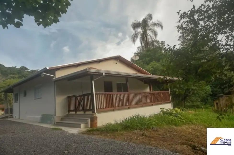 Chácara com 3 quartos à venda, 151m2 em Caldas - MG - imagem 8 Foto 8 de Chácara com 3 quartos à venda, 151m2 em Caldas - MG