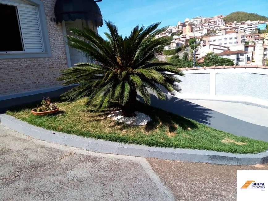 Foto 7 de Casa com 2 quartos à venda, 160m2 em Jardim Quisisana, Pocos De Caldas - MG