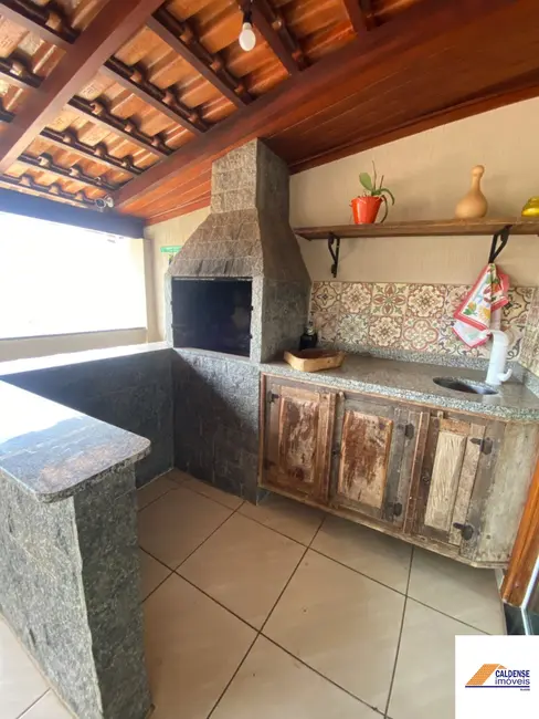 Casa com 3 quartos à venda, 139m2 em Jardim Ipê, Pocos De Caldas - MG - imagem 9 Foto 9 de Casa com 3 quartos à venda, 139m2 em Jardim Ipê, Pocos De Caldas - MG