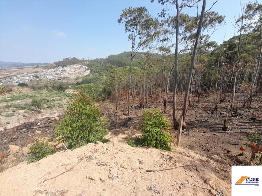 Terreno / Lote à venda, 21800m2 em Jardim do Contorno, Pocos De Caldas - MG - imagem 3 Foto 3 de Terreno / Lote à venda, 21800m2 em Jardim do Contorno, Pocos De Caldas - MG