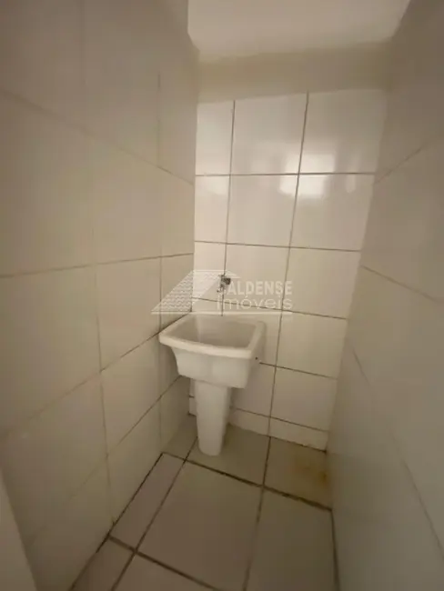 Loja para alugar, 100m2 em Jardim Ipê, Pocos De Caldas - MG - imagem 4 Foto 4 de Loja para alugar, 100m2 em Jardim Ipê, Pocos De Caldas - MG