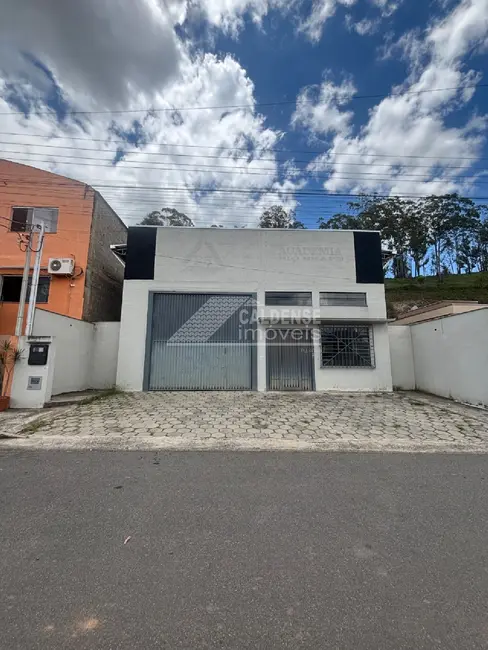 Foto 1 de Armazém / Galpão para alugar, 300m2 em Jardim São Bento, Pocos De Caldas - MG