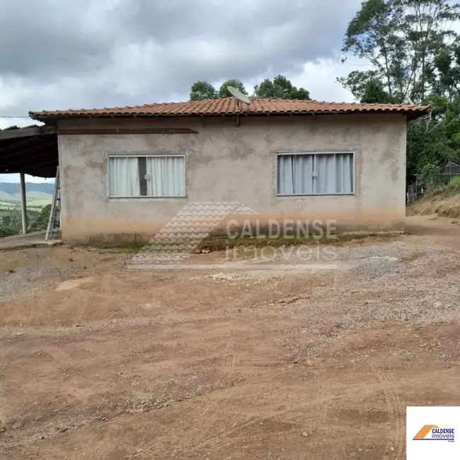 Foto 2 de Sítio / Rancho com 2 quartos à venda, 120m2 em Jardim do Contorno, Pocos De Caldas - MG