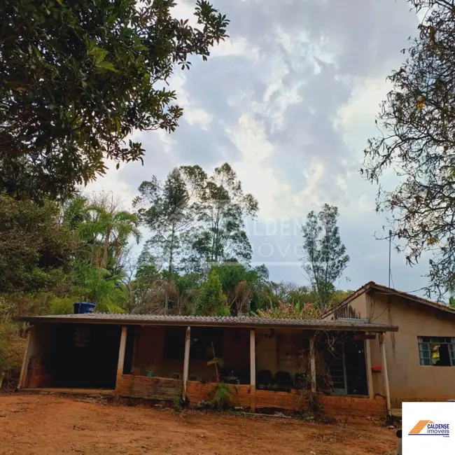 Foto 1 de Sítio / Rancho com 4 quartos à venda, 100m2 em Bandeira Do Sul - MG