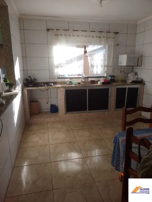 Foto 2 de Casa com 3 quartos à venda, 80m2 em Jardim São Bento, Pocos De Caldas - MG
