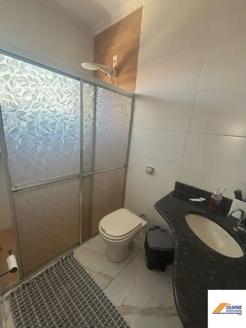 Casa com 3 quartos à venda, 220m2 em Jardim Aeroporto, Pocos De Caldas - MG - imagem 9 Foto 9 de Casa com 3 quartos à venda, 220m2 em Jardim Aeroporto, Pocos De Caldas - MG