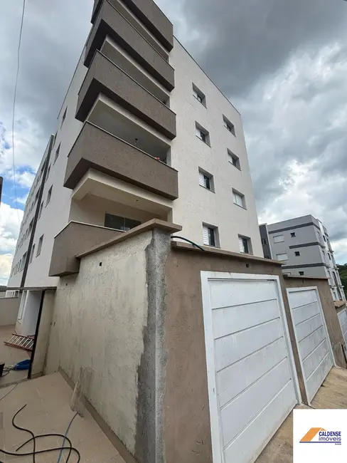 Foto 1 de Apartamento com 3 quartos à venda em Pocos De Caldas - MG