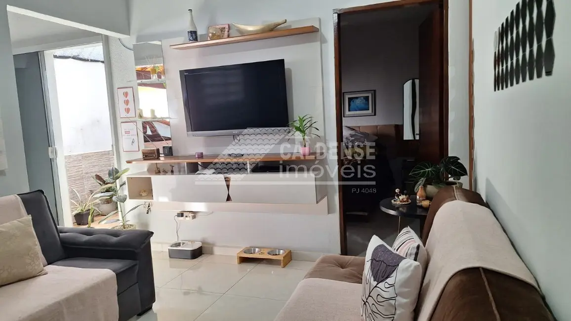 Foto 8 de Casa com 2 quartos à venda, 73m2 em Jardim Lago, Mogi Mirim - SP