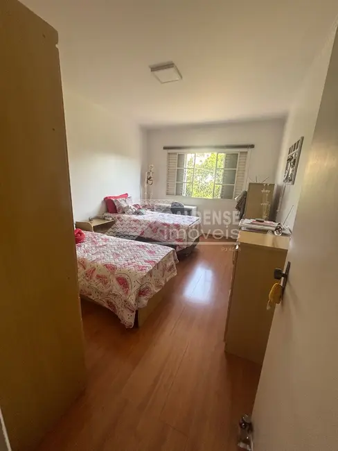 Apartamento com 3 quartos à venda, 125m2 em Jardim Vitória, Pocos De Caldas - MG - imagem 7 Foto 7 de Apartamento com 3 quartos à venda, 125m2 em Jardim Vitória, Pocos De Caldas - MG