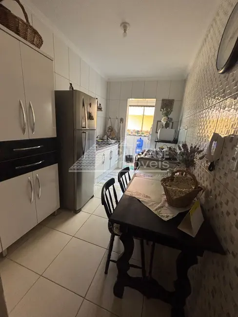 Foto 3 de Apartamento com 2 quartos à venda, 70m2 em Jardim das Acácias, Pocos De Caldas - MG