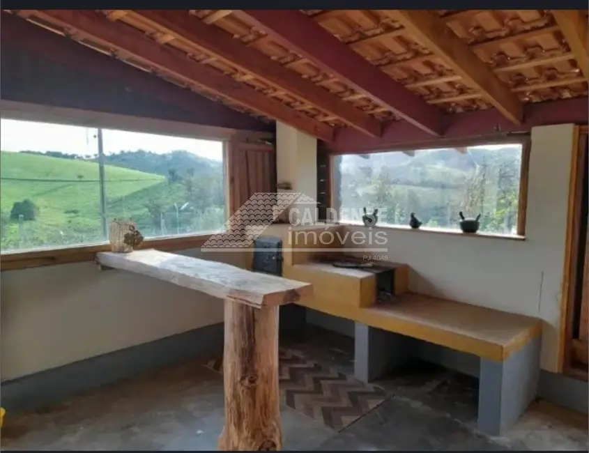 Foto 5 de Chácara com 4 quartos à venda em Ibitiura De Minas - MG