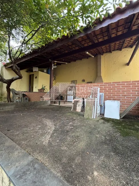 Casa com 4 quartos à venda, 231m2 em Jardim Vitória, Pocos De Caldas - MG - imagem 9 Foto 9 de Casa com 4 quartos à venda, 231m2 em Jardim Vitória, Pocos De Caldas - MG