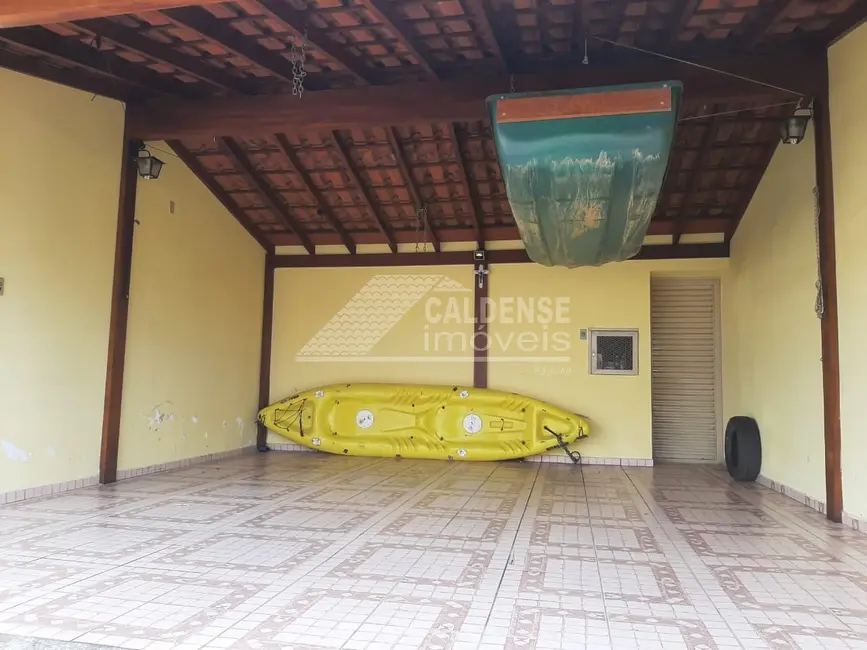 Foto 2 de Casa com 4 quartos à venda, 231m2 em Jardim Vitória, Pocos De Caldas - MG