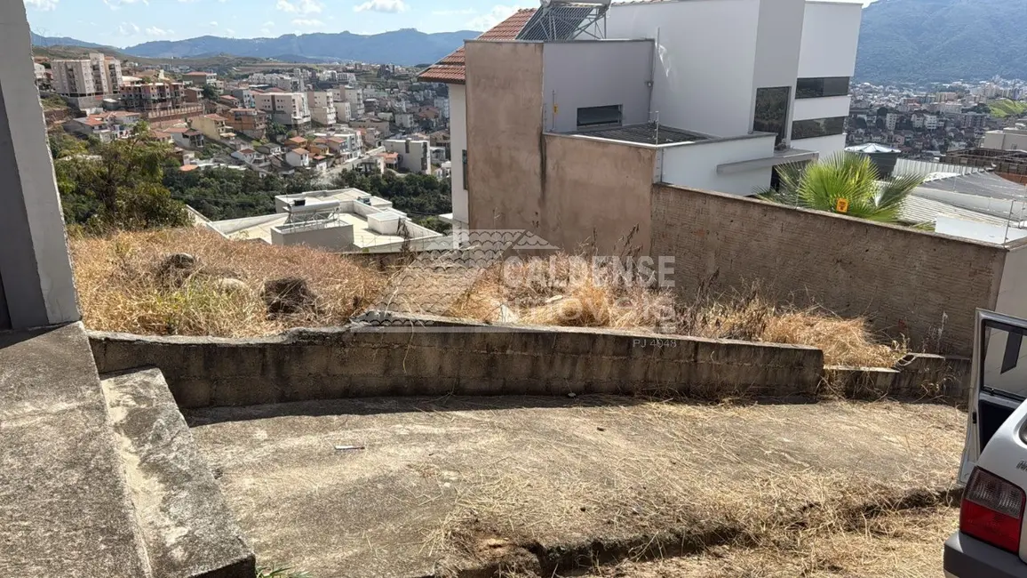 Foto 3 de Terreno / Lote à venda em Jardim Bandeirantes, Pocos De Caldas - MG