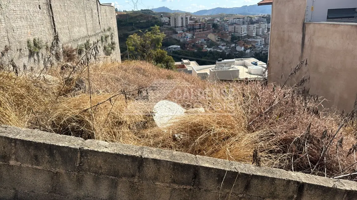 Foto 4 de Terreno / Lote à venda em Jardim Bandeirantes, Pocos De Caldas - MG