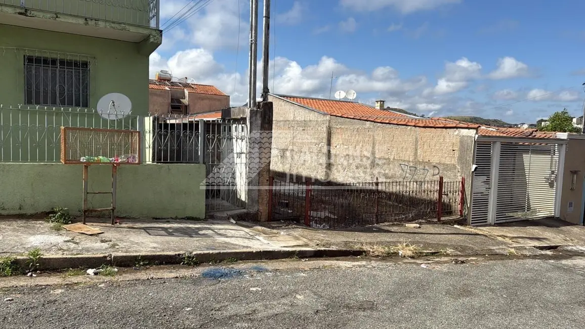 Foto 2 de Terreno / Lote à venda em Jardim Santa Rosália, Pocos De Caldas - MG