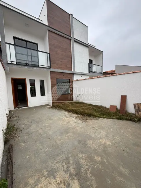 Casa com 3 quartos à venda, 135m2 em Jardim das Acácias, Pocos De Caldas - MG - imagem 1 Foto 1 de Casa com 3 quartos à venda, 135m2 em Jardim das Acácias, Pocos De Caldas - MG
