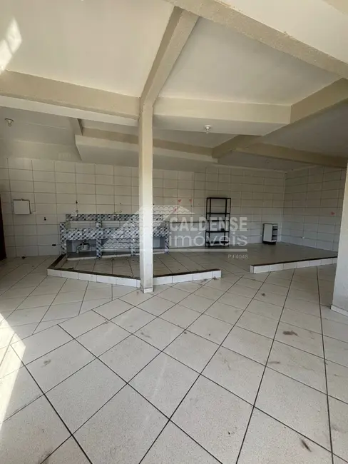 Loja para alugar, 177m2 em Vila Caio Junqueira, Pocos De Caldas - MG - imagem 4 Foto 4 de Loja para alugar, 177m2 em Vila Caio Junqueira, Pocos De Caldas - MG