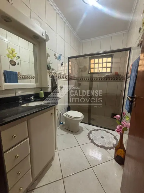 Foto 7 de Casa com 4 quartos à venda, 219m2 em Jardim das Azaléias, Pocos De Caldas - MG