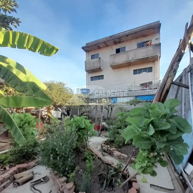 Casa com 3 quartos à venda, 340m2 em Jardim Kennedy, Pocos De Caldas - MG - imagem 4 Foto 4 de Casa com 3 quartos à venda, 340m2 em Jardim Kennedy, Pocos De Caldas - MG