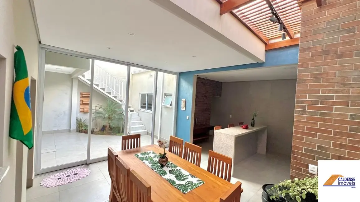 Foto 4 de Casa com 3 quartos à venda em Jardim São Bento, Pocos De Caldas - MG