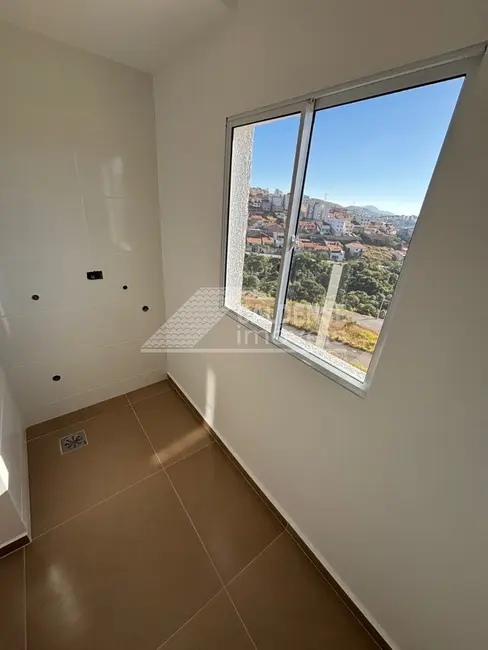 Apartamento com 2 quartos à venda, 57m2 em Jardim Bandeirantes, Pocos De Caldas - MG - imagem 6 Foto 6 de Apartamento com 2 quartos à venda, 57m2 em Jardim Bandeirantes, Pocos De Caldas - MG