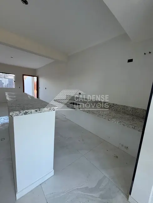 Foto 3 de Casa com 3 quartos à venda, 112m2 em Jardim Bandeirantes, Pocos De Caldas - MG