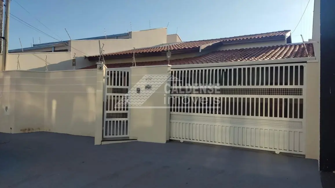 Foto 1 de Casa com 3 quartos à venda, 147m2 em Jardim Macarenko, Sumare - SP