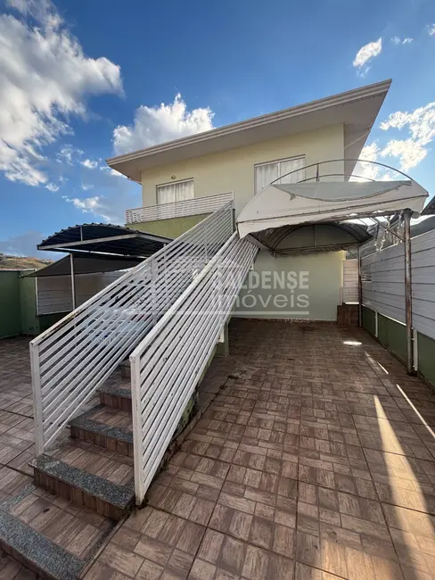Foto 1 de Apartamento com 2 quartos à venda, 60m2 em Vila Caio Junqueira, Pocos De Caldas - MG